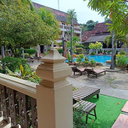 Ban Nam Mao Resort Praia de Jomtien Exterior foto
