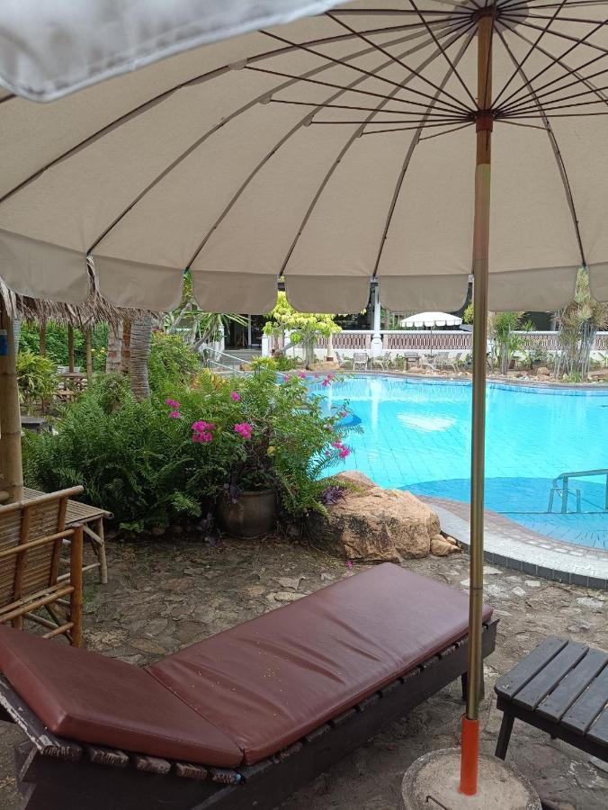 Ban Nam Mao Resort Praia de Jomtien Exterior foto