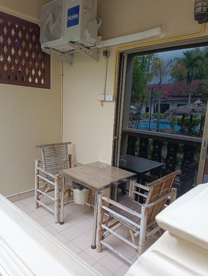 Ban Nam Mao Resort Praia de Jomtien Exterior foto
