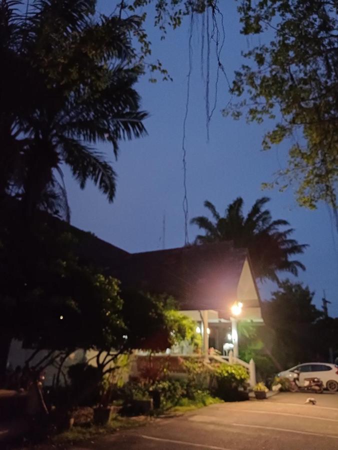 Ban Nam Mao Resort Praia de Jomtien Exterior foto