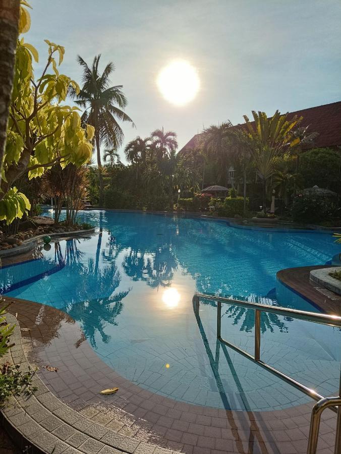 Ban Nam Mao Resort Praia de Jomtien Exterior foto