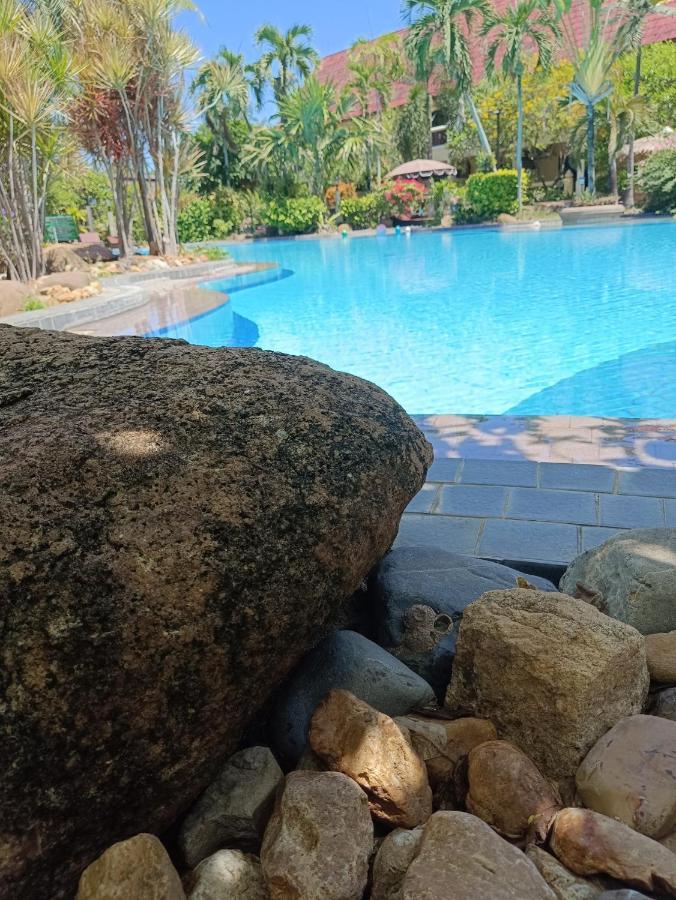 Ban Nam Mao Resort Praia de Jomtien Exterior foto