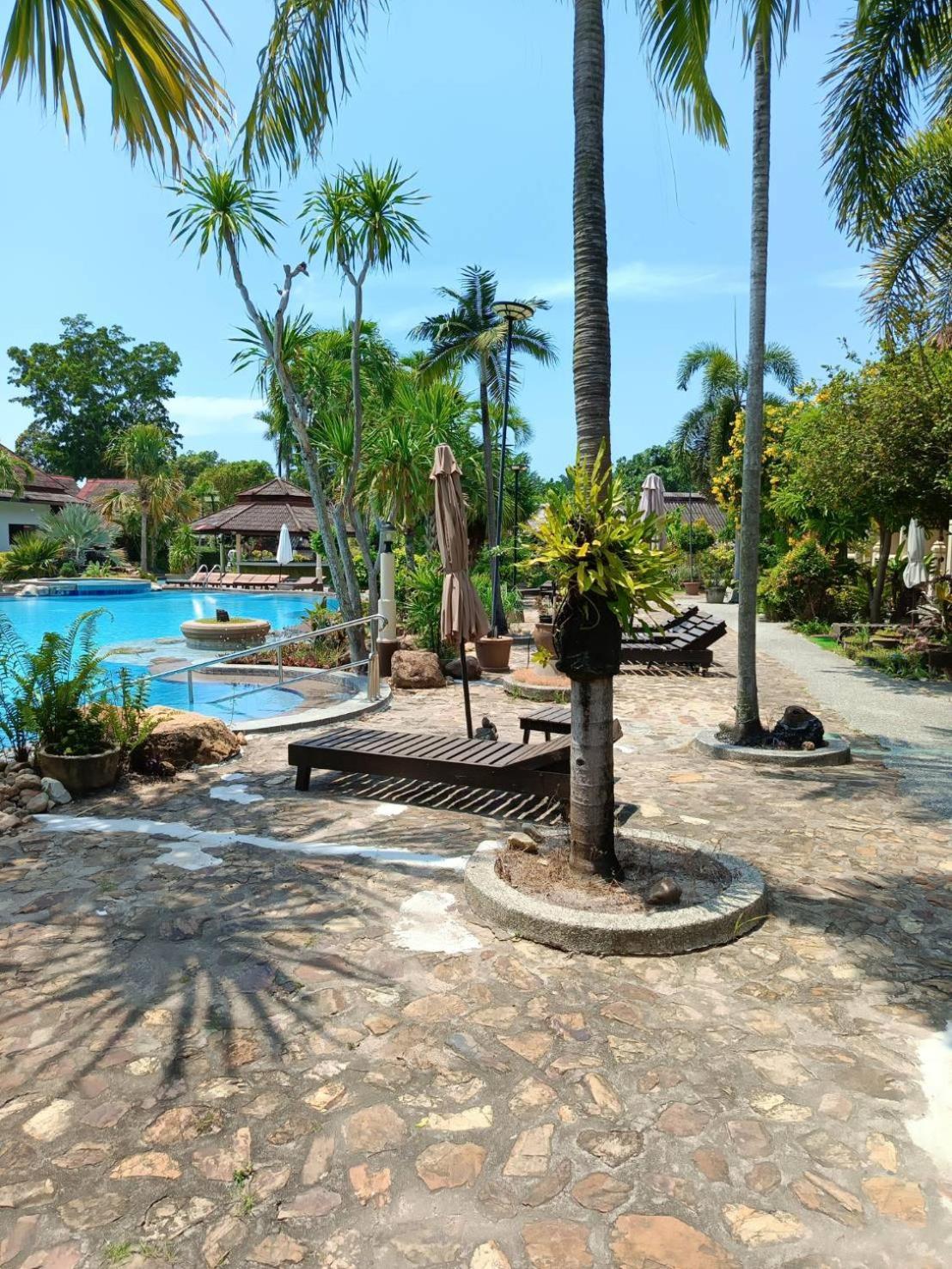 Ban Nam Mao Resort Praia de Jomtien Exterior foto