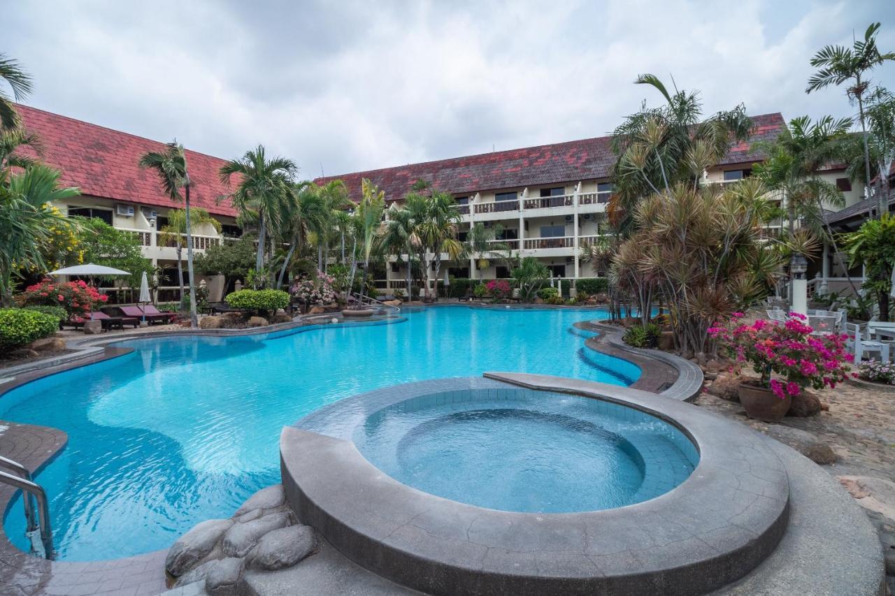 Ban Nam Mao Resort Praia de Jomtien Exterior foto